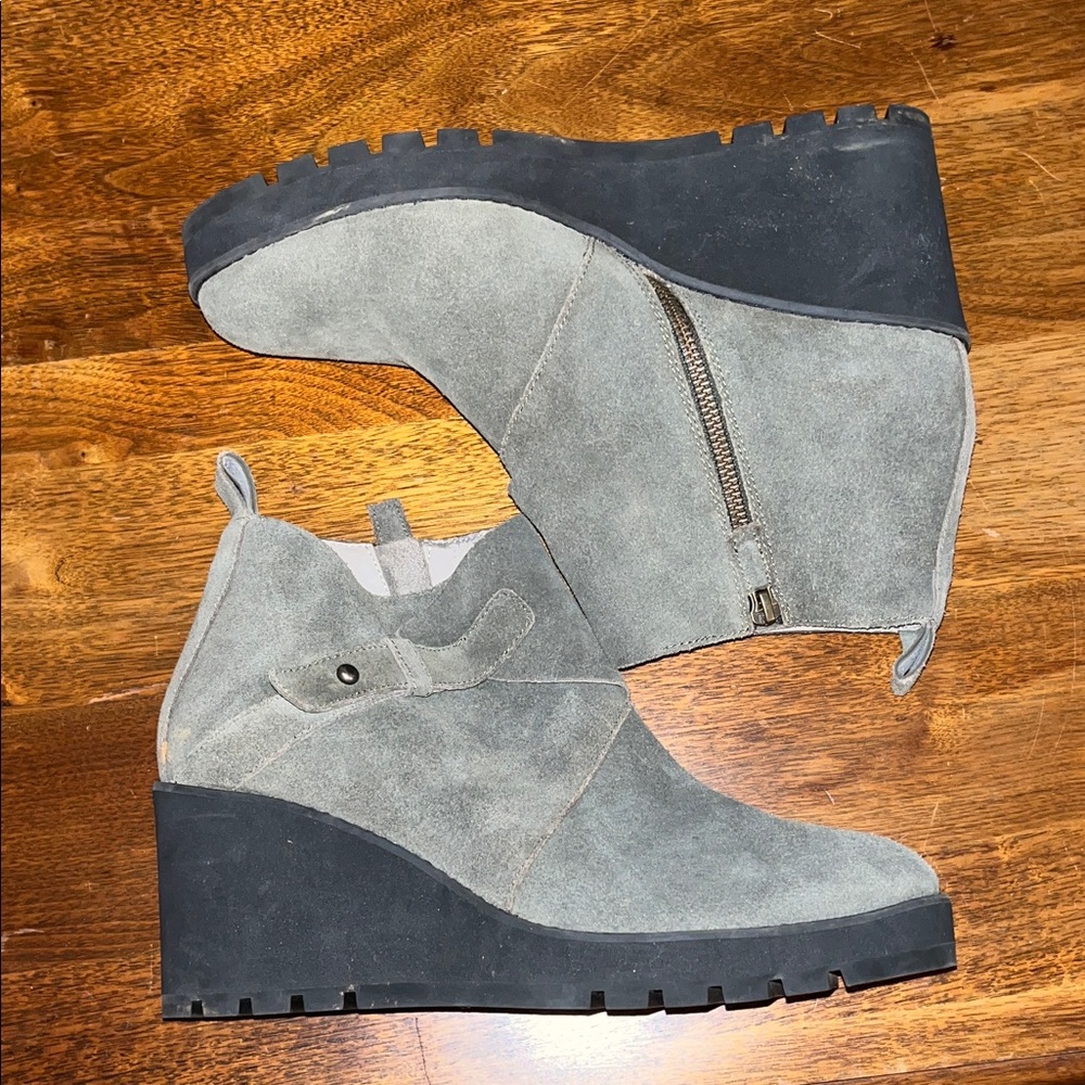 Eileen Fisher Gray Suede Wedge Boots